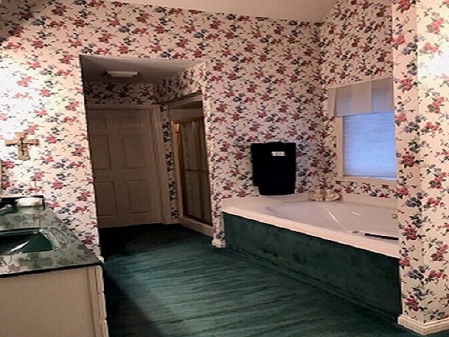 2223 Point Wood Road Fort Wayne, IN 46818 - Photo 21 of 25 Gallery Image 21