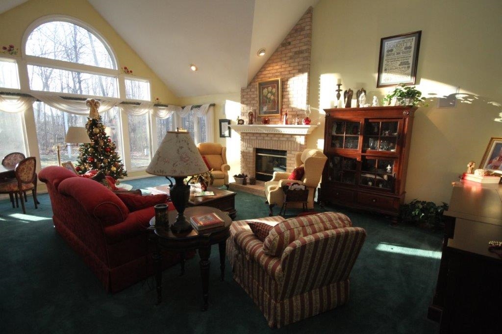 2223 Point Wood Road Fort Wayne, IN 46818 - Photo 4 of 25 Gallery Image 4