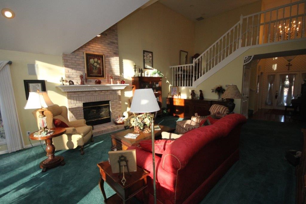 2223 Point Wood Road Fort Wayne, IN 46818 - Photo 5 of 25 Gallery Image 5
