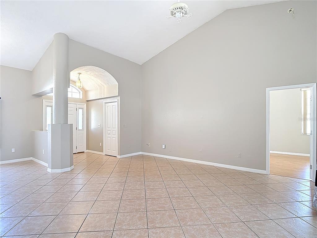3310 Deltona Boulevard Spring Hill, FL 34606 - Photo 14 of 85