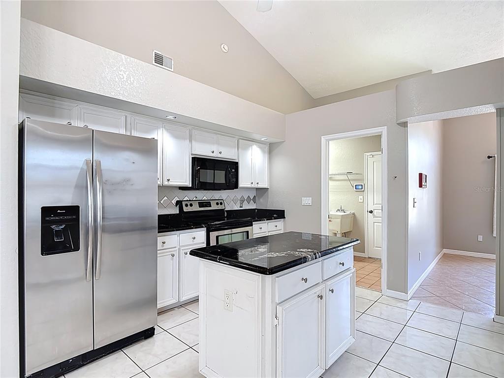 3310 Deltona Boulevard Spring Hill, FL 34606 - Photo 24 of 85