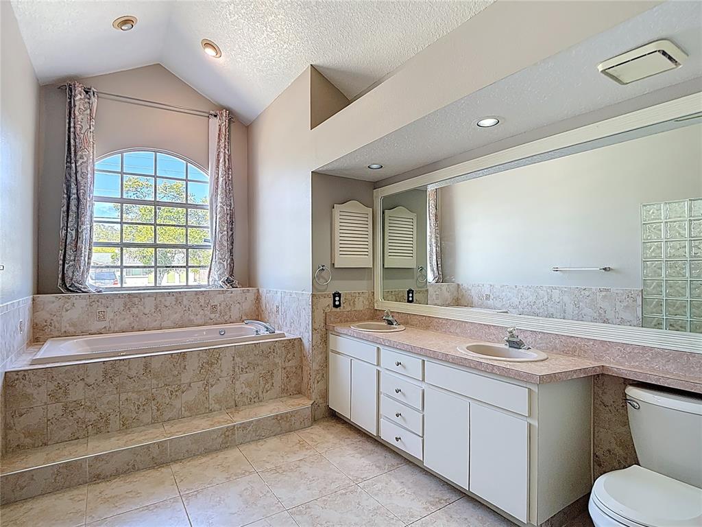 3310 Deltona Boulevard Spring Hill, FL 34606 - Photo 40 of 85