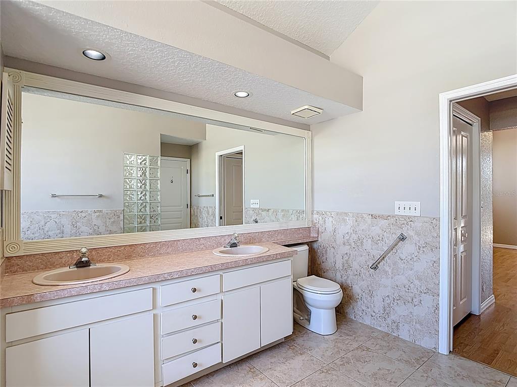 3310 Deltona Boulevard Spring Hill, FL 34606 - Photo 43 of 85