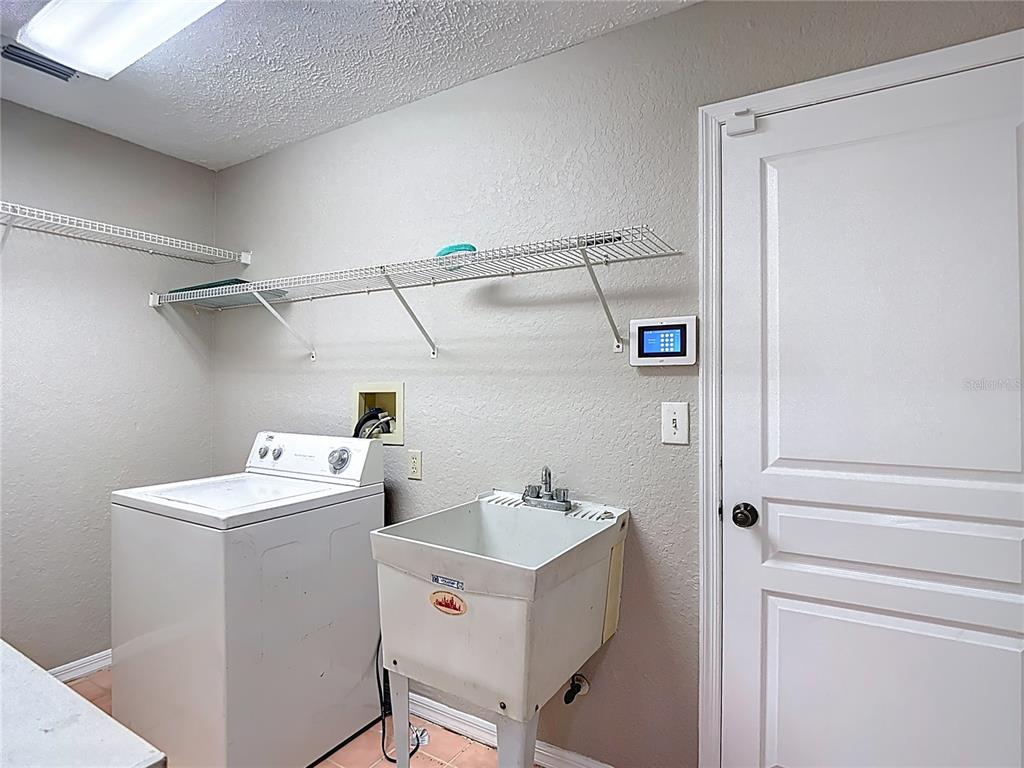 3310 Deltona Boulevard Spring Hill, FL 34606 - Photo 59 of 85