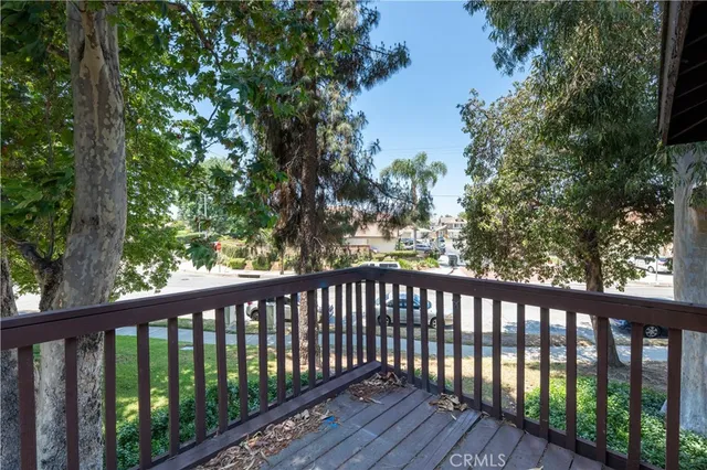 $289,900 | 320 West Walnut Street, Unit 6, Ontario, CA 91762