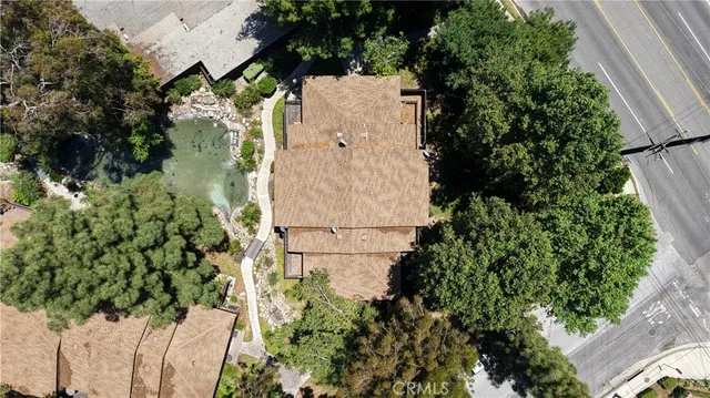 $289,900 | 320 West Walnut Street, Unit 6, Ontario, CA 91762