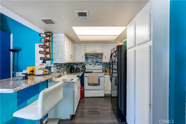 $289,900 | 320 West Walnut Street, Unit 6, Ontario, CA 91762