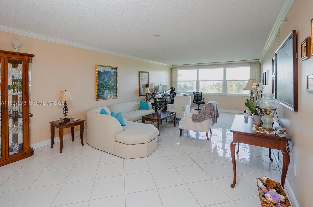 2601 North Nob Hill Road, Unit 402 Sunrise, FL 33322 - Photo 22 of 49