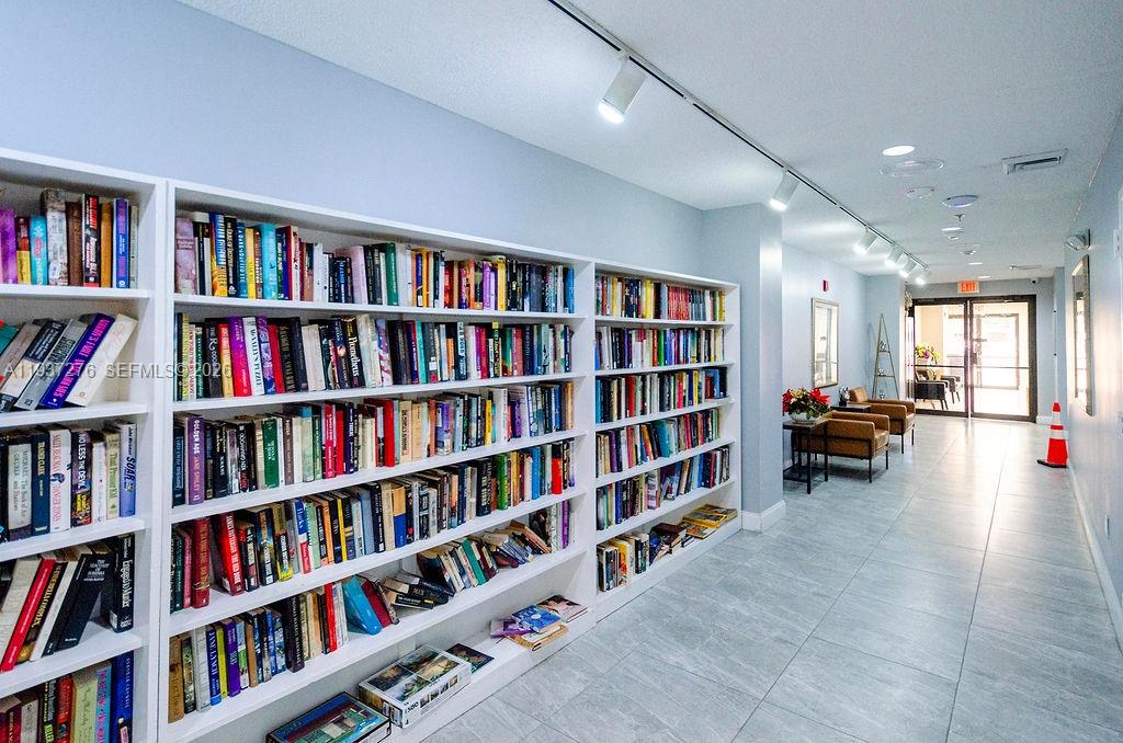 2601 North Nob Hill Road, Unit 402 Sunrise, FL 33322 - Photo 41 of 49