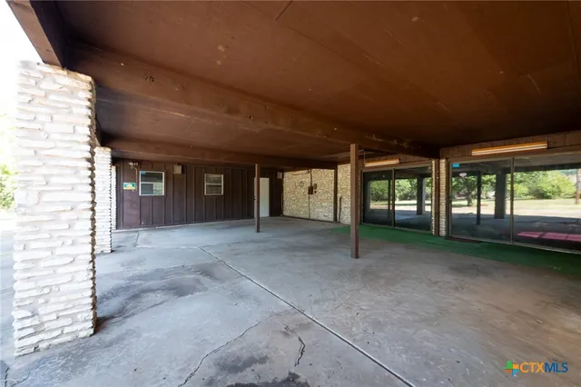 $448,000 | 202 Canyon Wren Drive, Buda, TX 78610