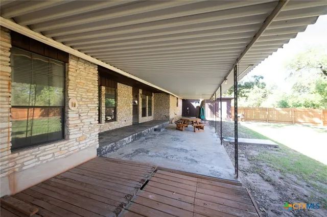 $448,000 | 202 Canyon Wren Drive, Buda, TX 78610