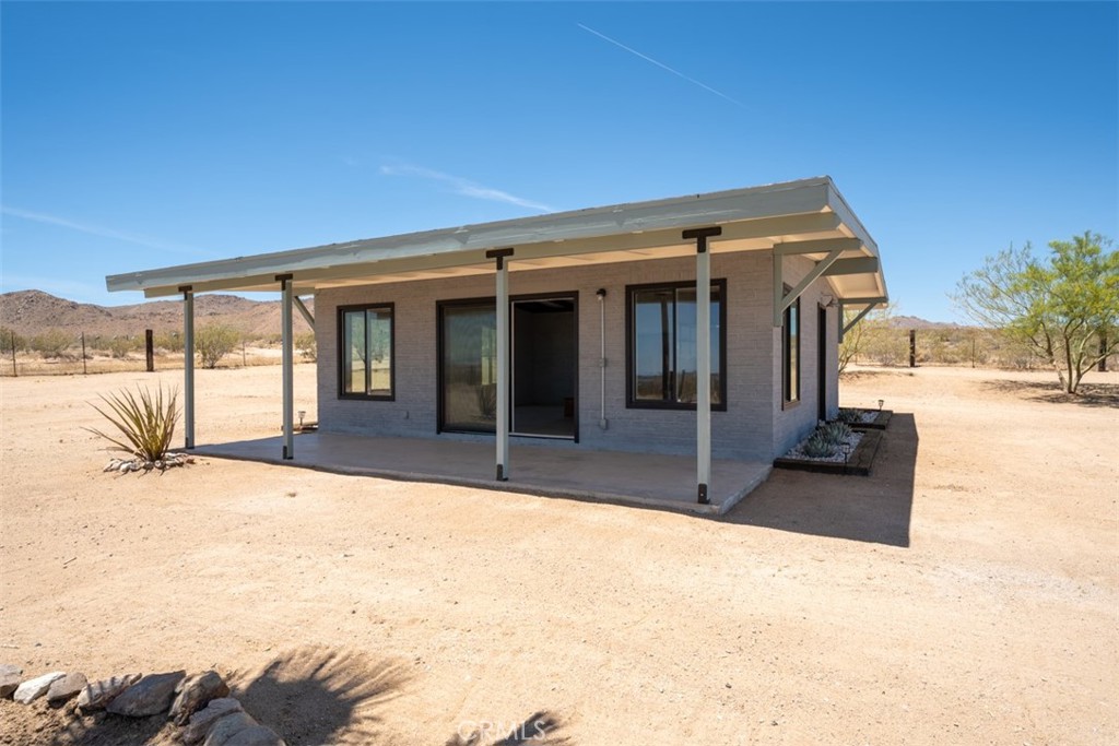 a view of a house with a outdoor space