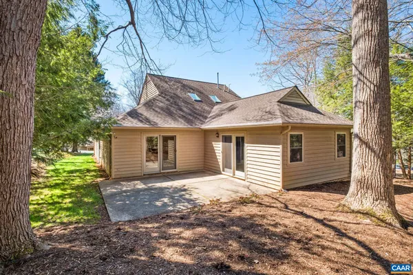 $610,000 | 240 Homestead Lane, Charlottesville, VA 22902