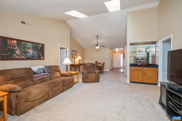 $610,000 | 240 Homestead Lane, Charlottesville, VA 22902