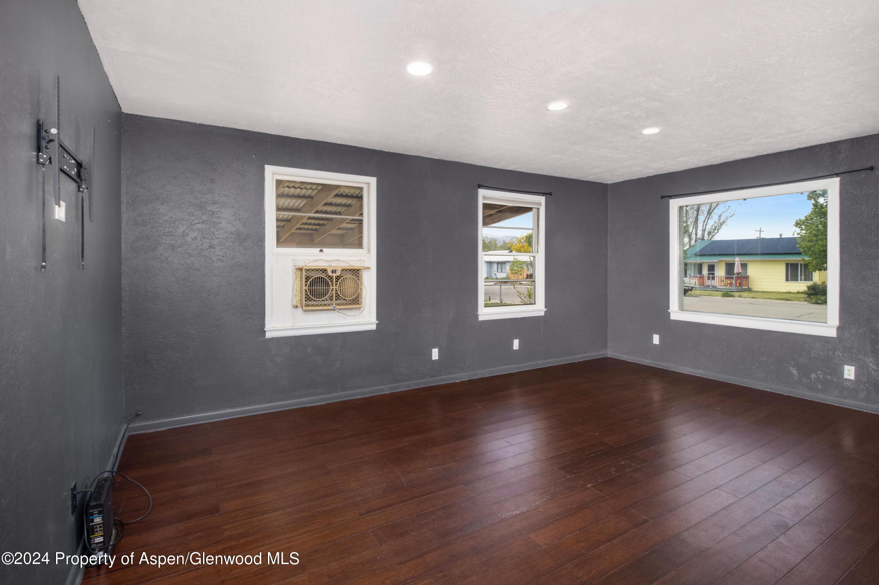 412 Elm Avenue Rifle, CO 81650 - Photo 3 of 17 2