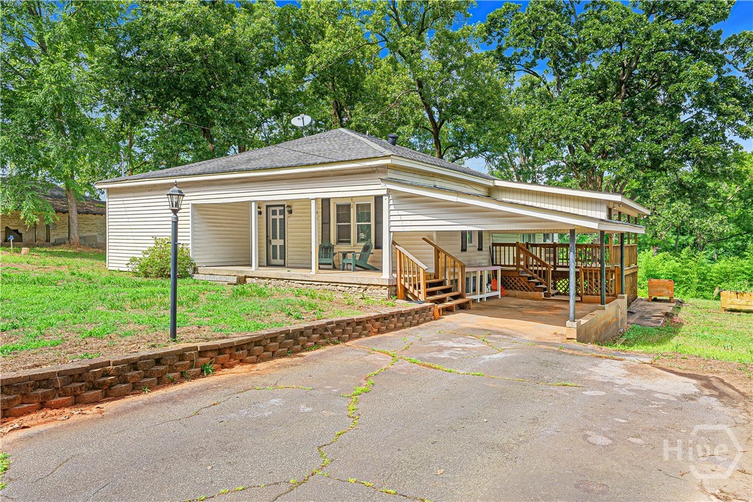 1022 Jones Ferry Road Elberton, GA 30635 - Photo 1 of 28