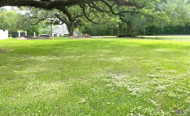 $499,900 | 4945 Highland Road, Baton Rouge, LA 70808