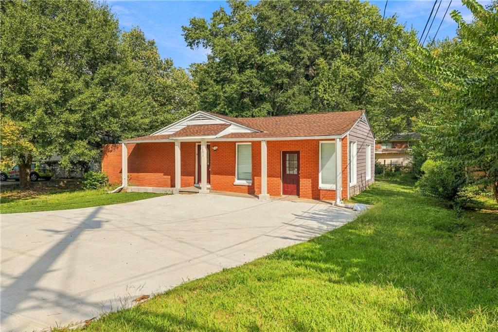 3153 Shallowford Road Chamblee, GA 30341 - Photo 6 of 57 Gallery Image 6