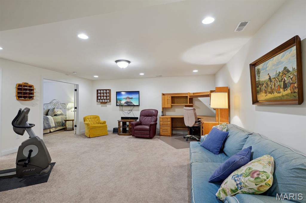 16202 Amber Vista Drive Ballwin, MO 63021 - Photo 17 of 21