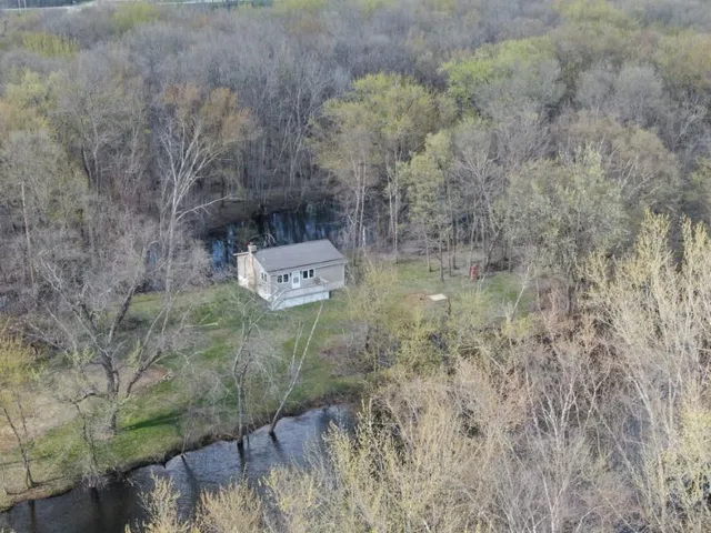 $155,000 | 19182 County Rd T Road, Blue River, WI 53518