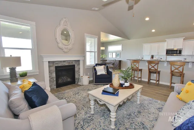 $524,990 | 3553 North Eleanor Way, Star, ID 83669