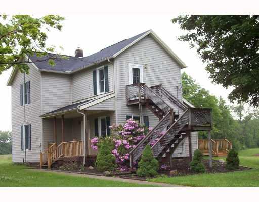 891 Rutledge Road Transfer, PA 16154 - Photo 1 of 15 Exterior Front.
