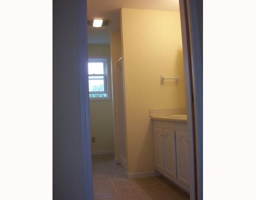 891 Rutledge Road Transfer, PA 16154 - Photo 12 of 15 Master Bath/Spa.