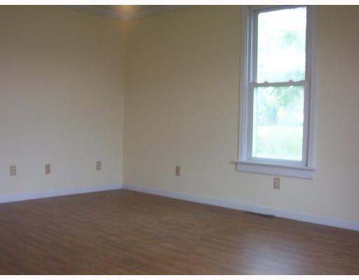 891 Rutledge Road Transfer, PA 16154 - Photo 9 of 15 Dining Room.