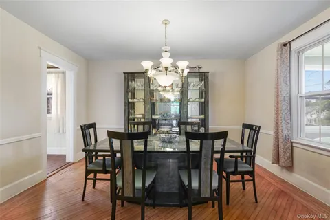 $735,000 | 151 Columbus Avenue, Valhalla, NY 10595