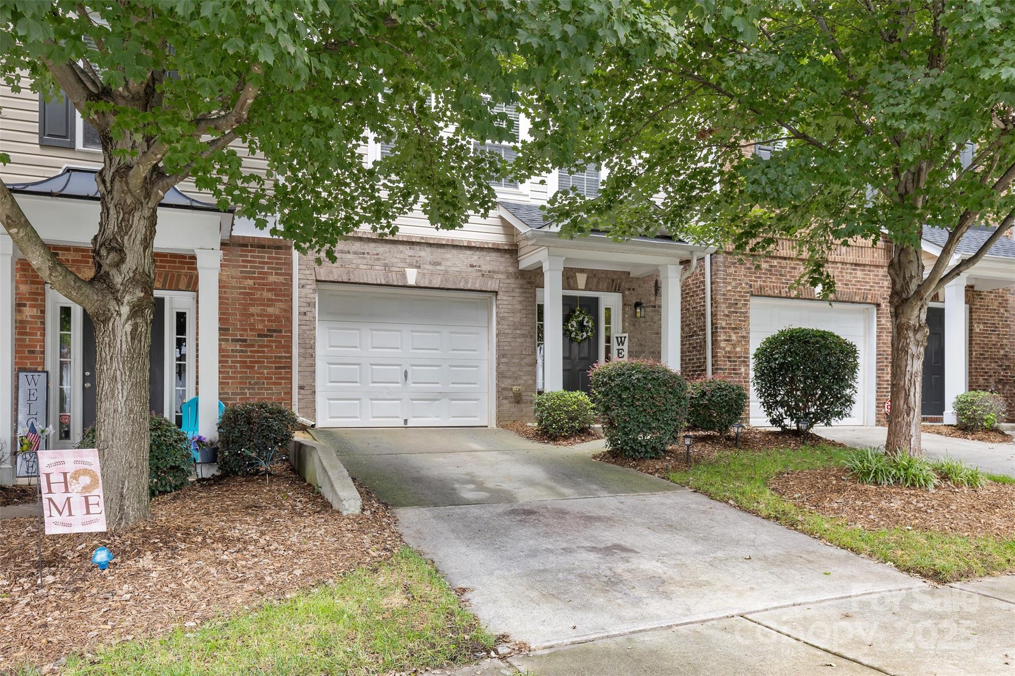 1266 Amber Ridge Road Northwest Concord, NC 28027 - Photo 3 of 33