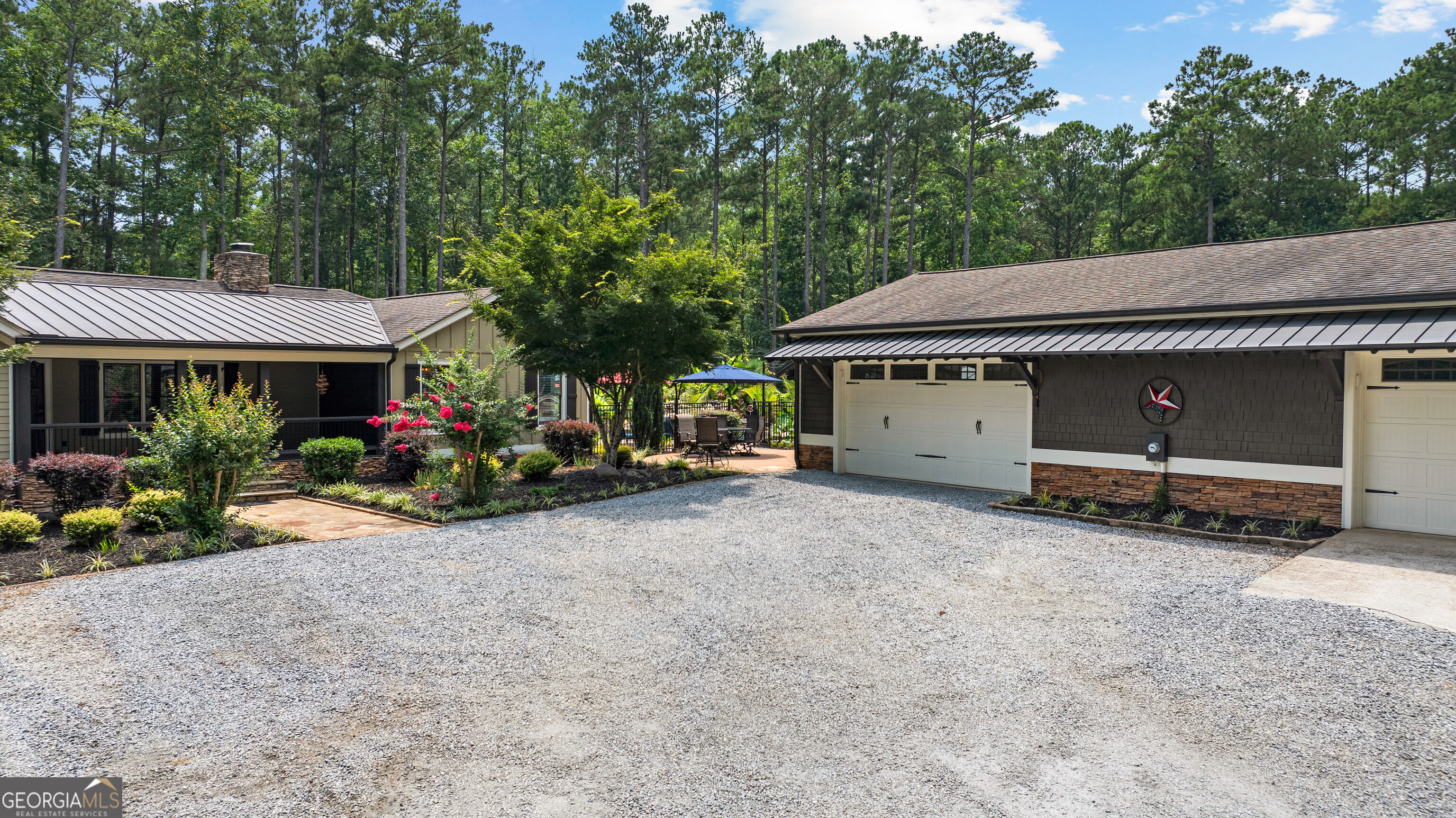 359 Trammell Road Moreland, GA 30259 - Photo 6 of 137 Gallery Image 6