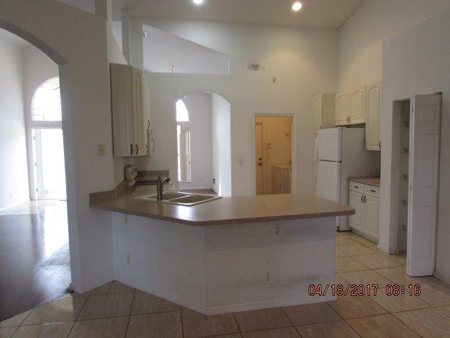 401 Southwest Parish Terrace Port St. Lucie, FL 34984 - Photo 7 of 29 IMG_5265