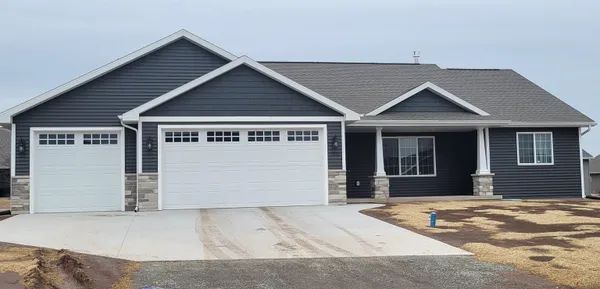 $449,900 | 8313 Marlo Avenue, Neenah, WI 54956