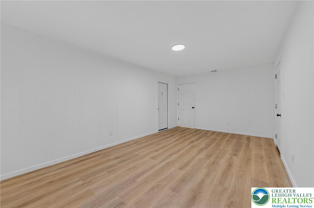 449 Elmhurst Avenue Bethlehem, PA 18017 - Photo 19 of 44