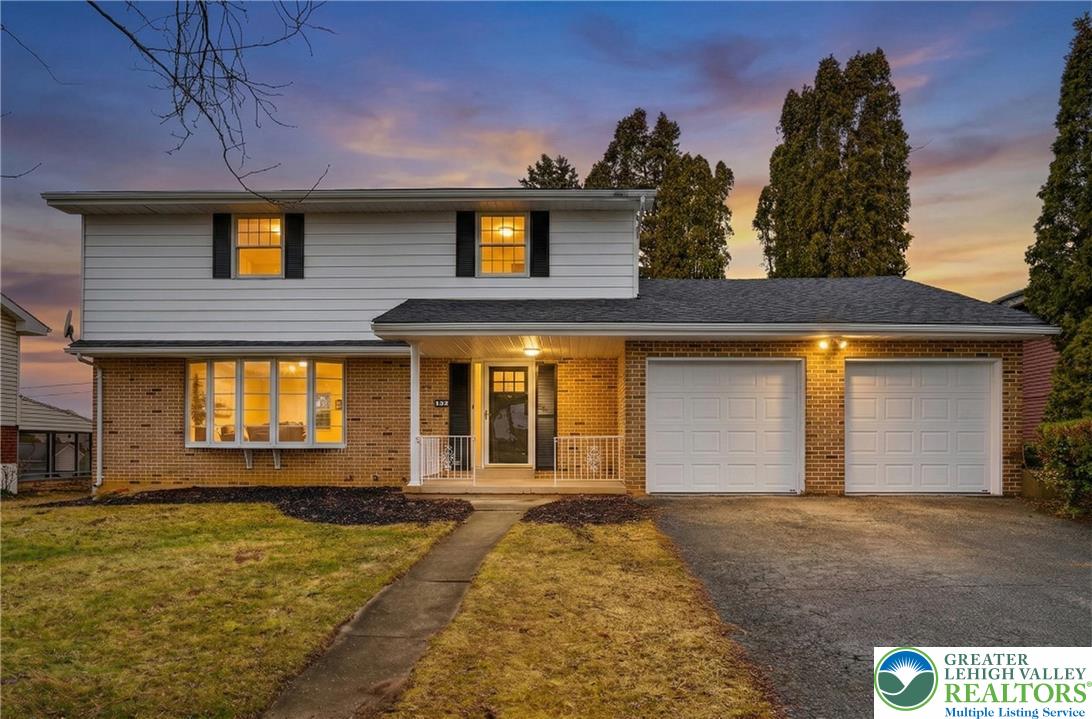 449 Elmhurst Avenue Bethlehem, PA 18017 - Photo 2 of 44