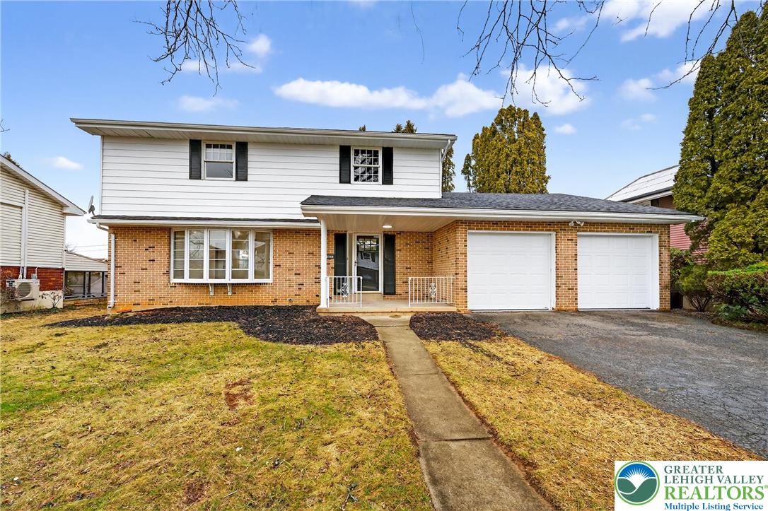 449 Elmhurst Avenue Bethlehem, PA 18017 - Photo 3 of 44