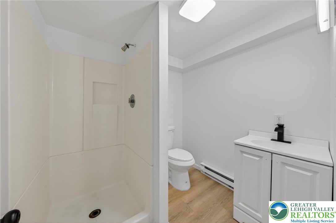 449 Elmhurst Avenue Bethlehem, PA 18017 - Photo 37 of 44