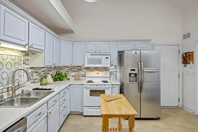 $2,600 | 5349 Deep Blue Lane, North Charleston, SC 29418