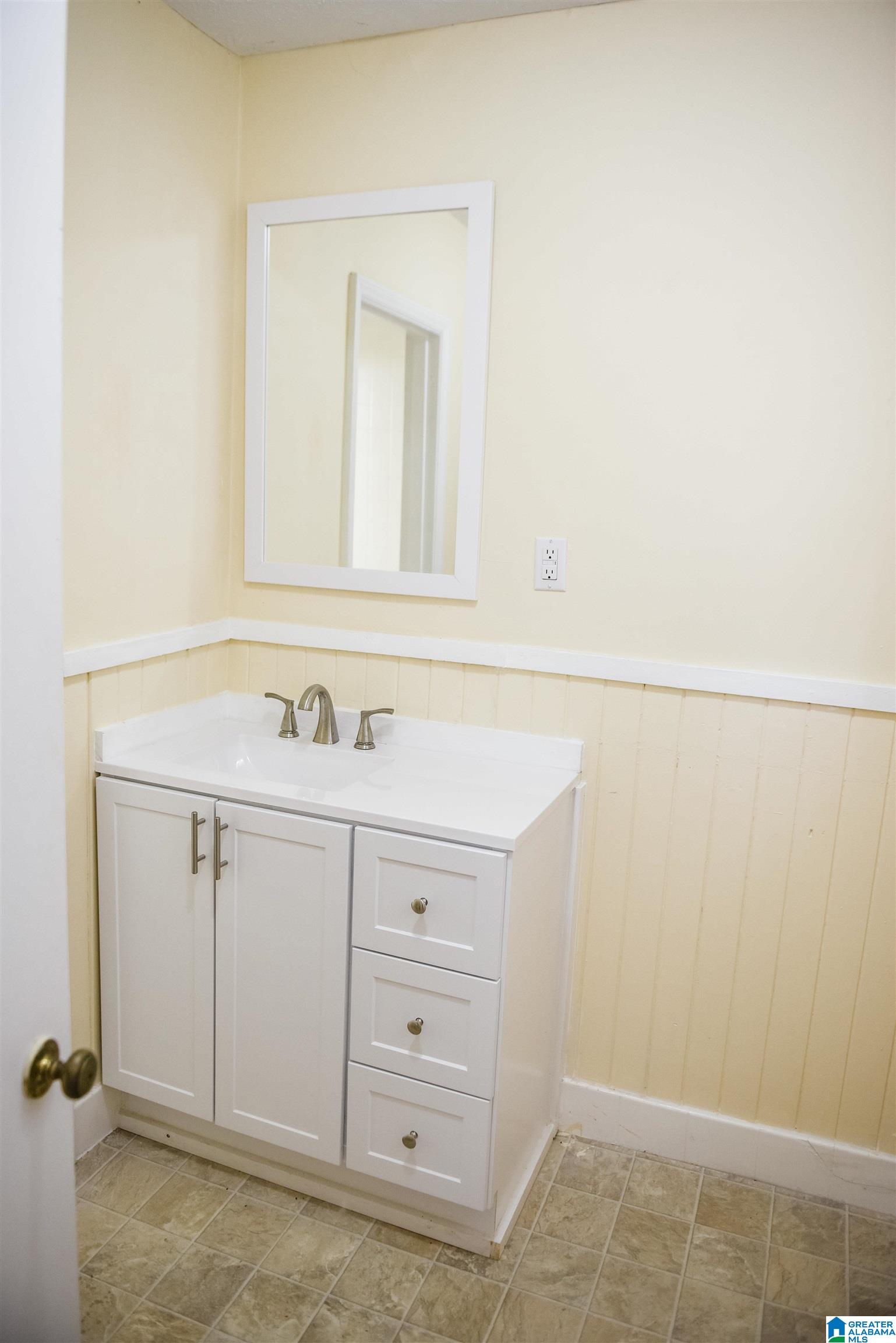 507 Howe Street Weaver, AL 36277 - Photo 24 of 37 Gallery Image 24