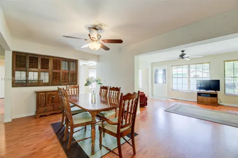 $550,000 | 5726 Madison Street, Hollywood, FL 33023