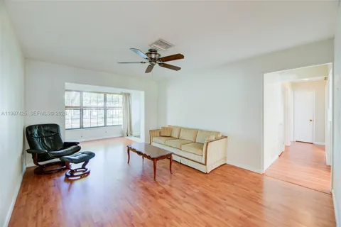 $550,000 | 5726 Madison Street, Hollywood, FL 33023