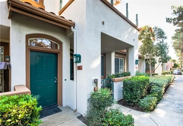 $3,500 | 1704 Solvay Aisle, Irvine, CA 92606