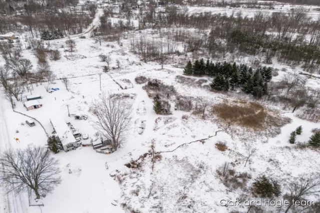 $77,000 | 11670 Jessup Road, Muir, MI 48860