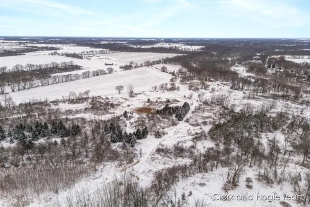 $77,000 | 11670 Jessup Road, Muir, MI 48860