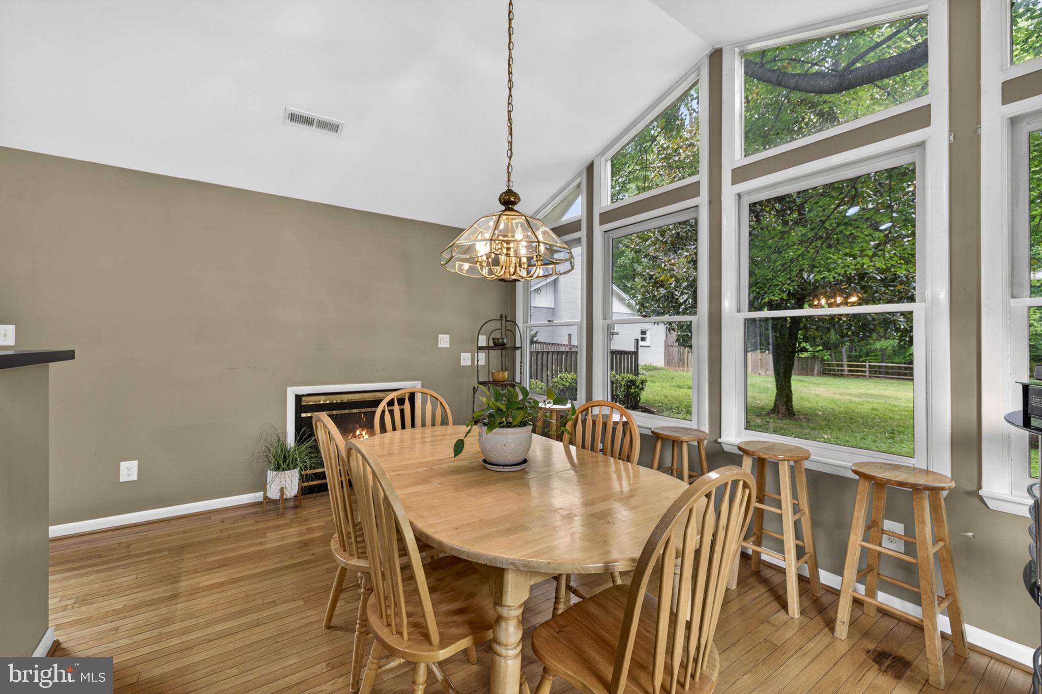 41726 Stumptown Road Leesburg, VA 20176 - Photo 20 of 91 Dining Room