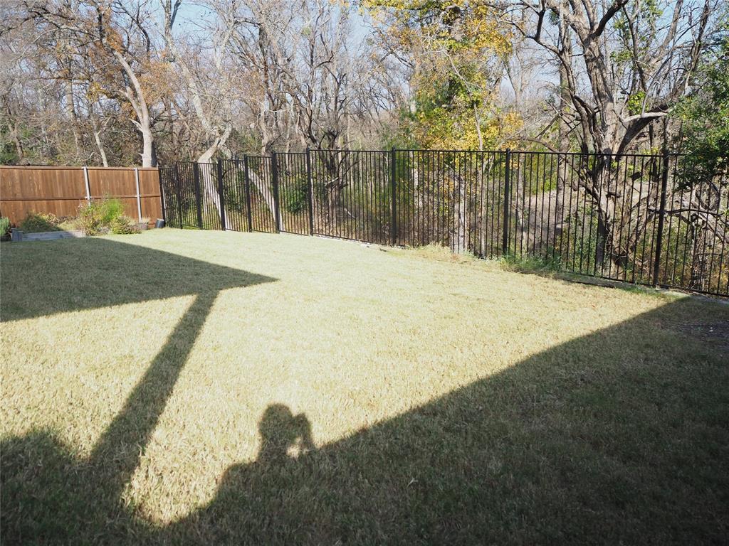 2502 Sun Grove Road Melissa, TX 75454 - Photo 34 of 40 a view of swimming pool