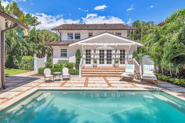 $50,000 | 142 Seabreeze Avenue, Palm Beach, FL 33480