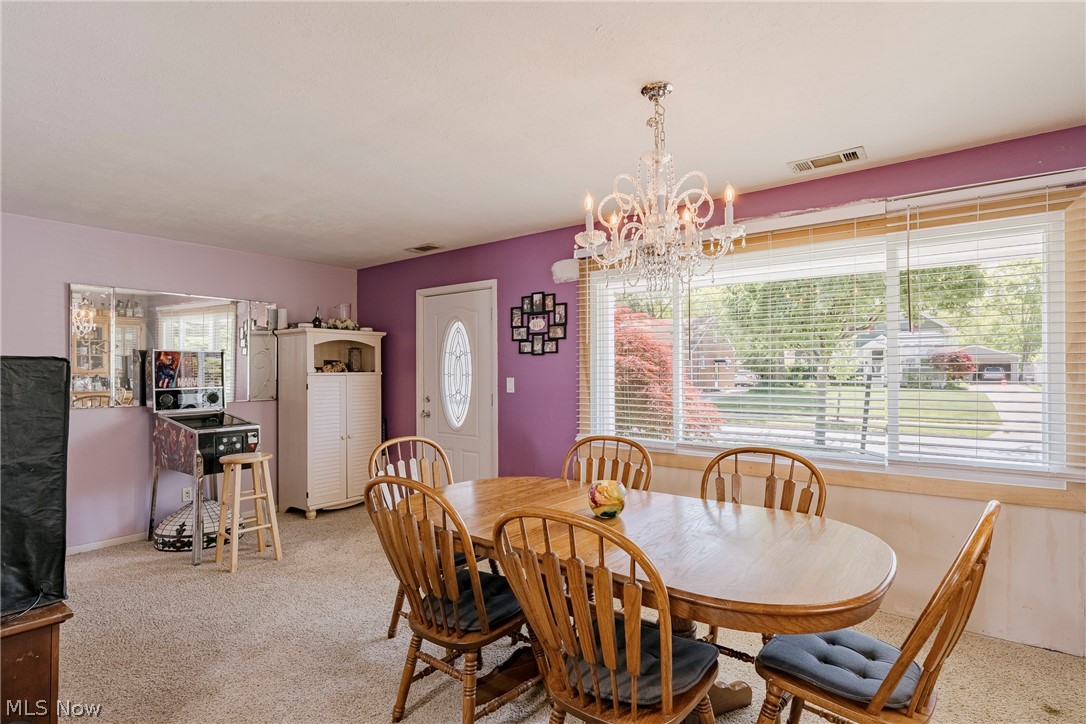 5363 Summit Road Cleveland, OH 44124 - Photo 3 of 25