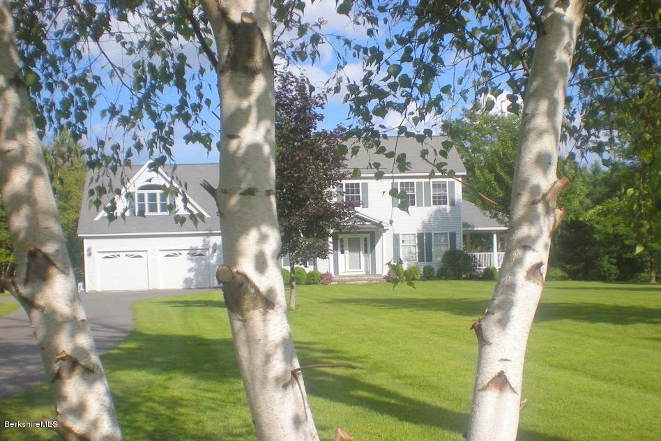 471 South Undermountain Road Sheffield, MA 01257 - Photo 17 of 17 2lawnfromroad