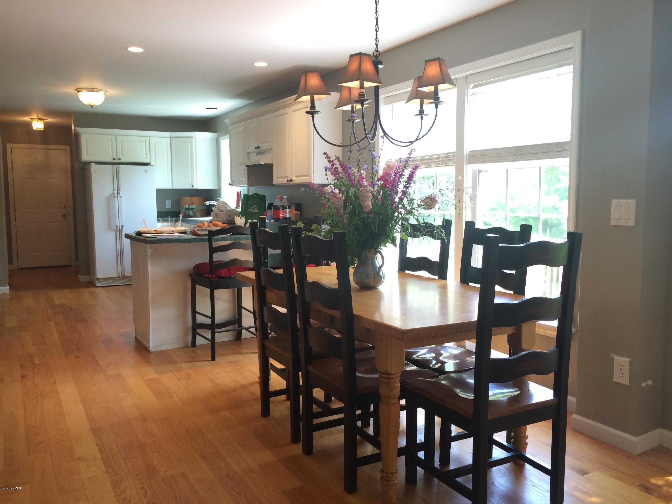 471 South Undermountain Road Sheffield, MA 01257 - Photo 3 of 17 3diningtokitchen